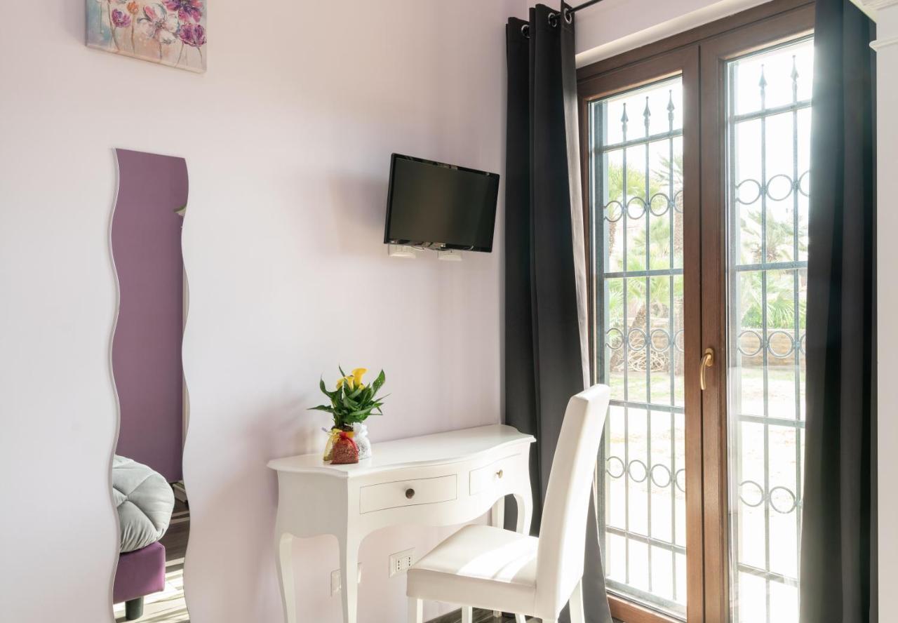 Myricae Rooms Affittacamere No Late Arrival Fiumicino Kültér fotó
