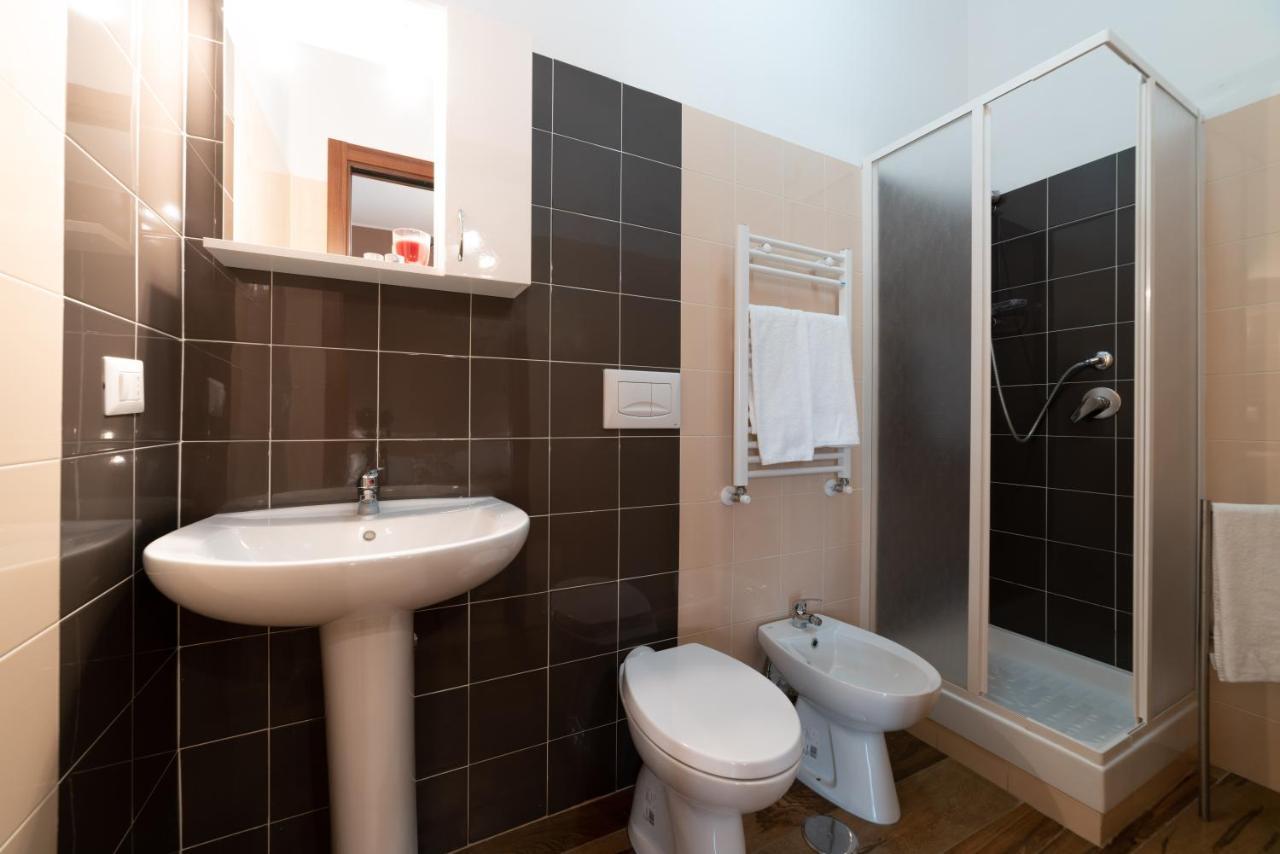 Myricae Rooms Affittacamere No Late Arrival Fiumicino Kültér fotó