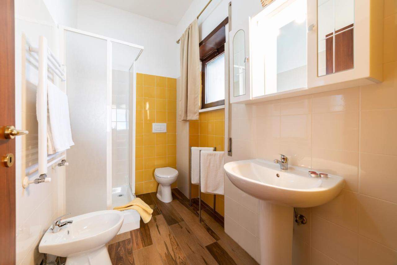 Myricae Rooms Affittacamere No Late Arrival Fiumicino Kültér fotó