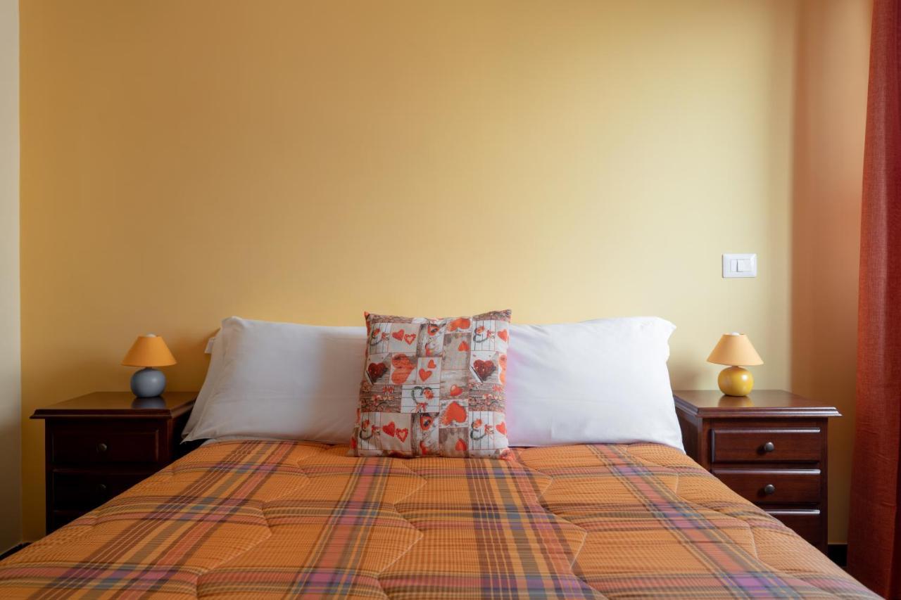 Myricae Rooms Affittacamere No Late Arrival Fiumicino Kültér fotó